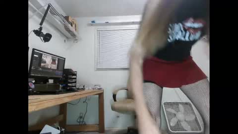 Snapshot of dinkdork094 chatting on September 2025 06:13:01 AM Dinkdork just having a good time online show from September 2025 06:13:01 AM