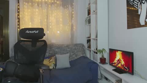 Anglica A online show from February 2026 06:50:01 PM