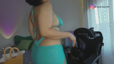 Snapshot of diosa_cadenas chatting on May 2026 07:00:01 PM Anglica A online show from May 2026 07:00:01 PM
