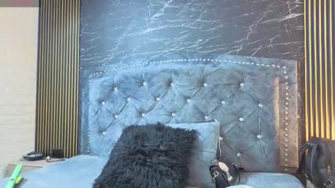 DIOSA online show from November 2025 09:14:02 PM