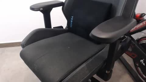 Z online show from April 2026 08:09:02 PM