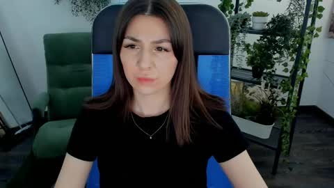 Snapshot of dirosee chatting on May 2026 05:58:02 AM Di online show from May 2026 05:58:02 AM