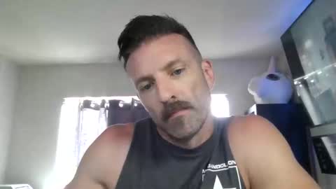 Snapshot of dirty_birdy_ chatting on April 2026 06:28:01 PM dirty_birdy_ online show from April 2026 06:28:01 PM