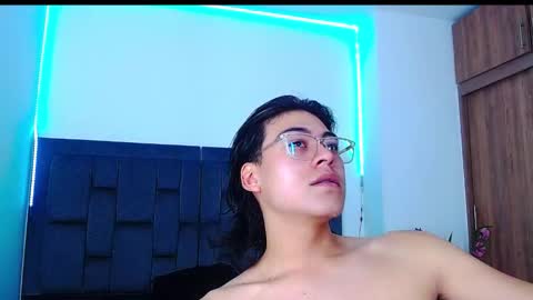 dirty model online show from September 2025 12:15:01 AM