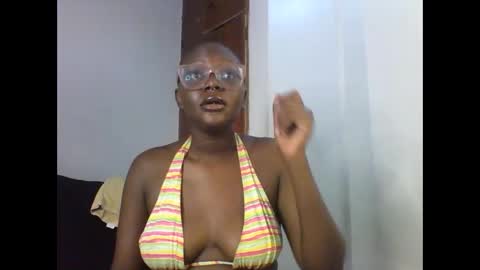 ELLE online show from January 2026 04:15:01 AM