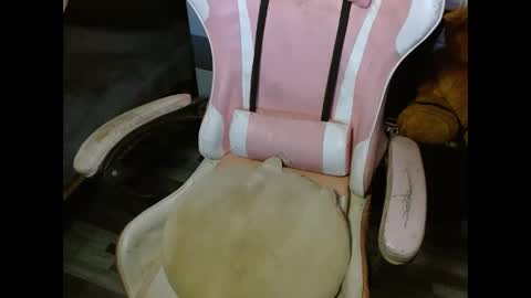 Snapshot of dirtylexa31 chatting on October 2025 01:06:01 AM LEXA online show from October 2025 01:06:01 AM