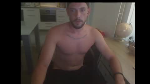 Snapshot of dirtylove25 chatting on July 2026 04:57:02 PM Dirtynight online show from July 2026 04:57:02 PM