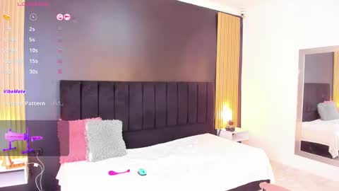 Soffie - Valentina - Yuya  Astro online show from March 2025 12:39:02 AM