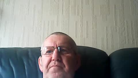 Snapshot of discovery63 chatting on August 2026 01:32:01 PM discovery63 online show from August 2026 01:32:01 PM