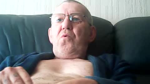 Snapshot of discovery63 chatting on August 2026 08:46:02 AM discovery63 online show from August 2026 08:46:02 AM