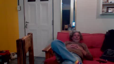 discretopasivo online show from May 2026 01:01:01 AM
