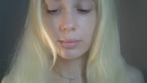 DitaReVirax online show from May 2026 02:00:01 PM
