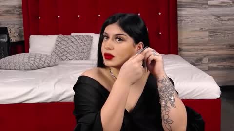 Snapshot of divinearia chatting on November 2025 06:55:01 AM Aria online show from November 2025 06:55:01 AM