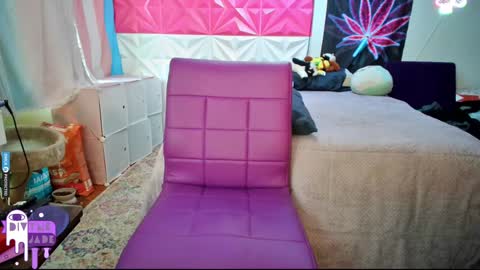 Jade Divyne online show from December 2024 05:00:01 PM