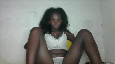 Snapshot of djamellah chatting on April 2026 06:11:01 AM djamellah online show from April 2026 06:11:01 AM