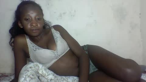 Snapshot of djamellah chatting on April 2026 07:03:02 PM djamellah online show from April 2026 07:03:02 PM