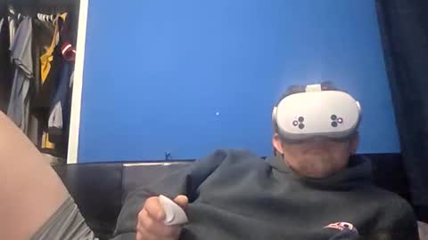 djcloudy22223 online show from May 2026 11:50:02 AM