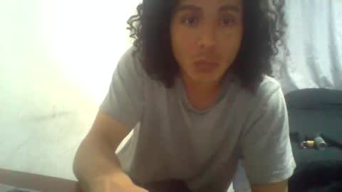 Snapshot of djo211294 chatting on January 2025 06:27:01 AM djo211294 online show from January 2025 06:27:01 AM