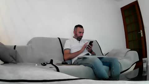 Djo online show from December 2024 10:19:01 PM