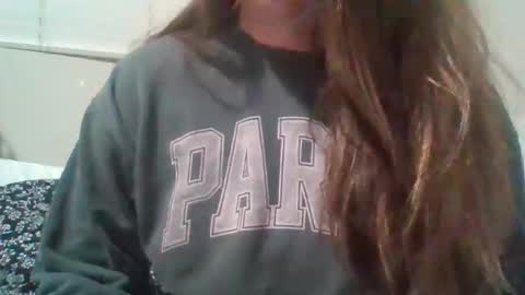 SNEAKYLNK online show from December 2025 08:23:01 AM