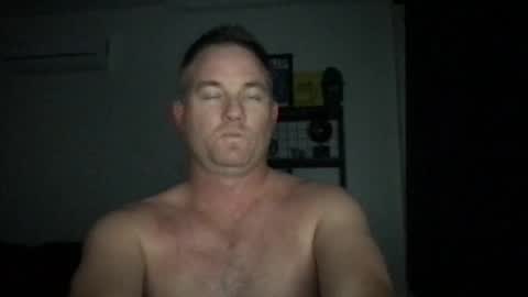Snapshot of djswpyv chatting on October 2025 04:02:02 AM TriflinYoBitch online show from October 2025 04:02:02 AM