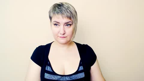 djullia online show from October 2025 06:45:02 AM