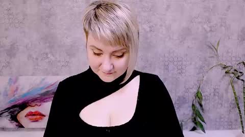 djullia online show from November 2025 06:25:02 AM