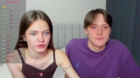 Snapshot of do_dick chatting on October 2025 07:54:01 PM Polly and Kiriko online show from October 2025 07:54:01 PM