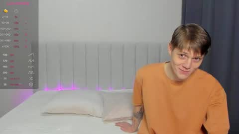 Snapshot of do_dick chatting on December 2025 12:11:02 PM Polly and Kiriko online show from December 2025 12:11:02 PM