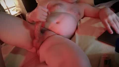 Saint James online show from November 2025 04:33:02 AM