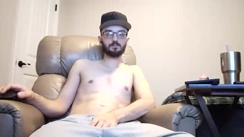 Snapshot of doghouse77 chatting on January 2025 12:29:01 AM Steve online show from January 2025 12:29:01 AM