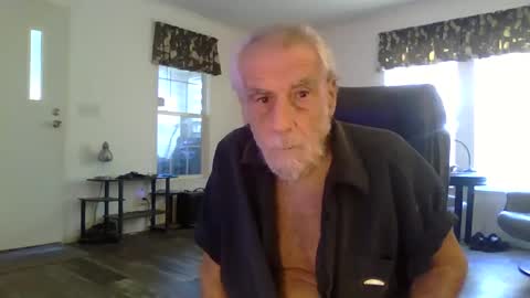 dogluc7 online show from December 2024 07:28:01 PM