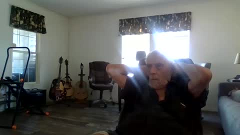 dogluc7 online show from February 2025 04:10:02 PM