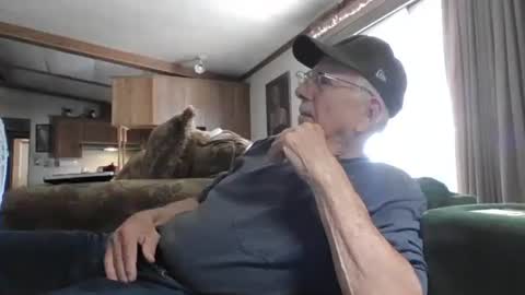 Snapshot of doingmyself69 chatting on June 2026 10:14:01 PM doingmyself69 online show from June 2026 10:14:01 PM
