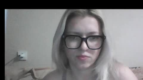 dolce_tempt online show from February 2026 12:58:02 PM