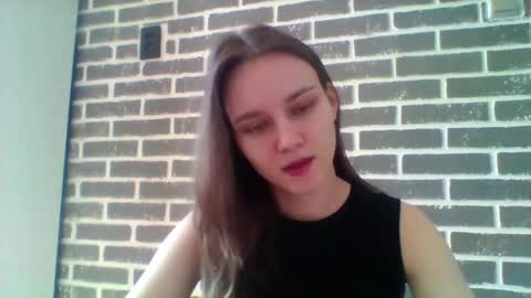 Snapshot of dolcezza_ chatting on April 2026 11:33:01 AM dolcezza_ online show from April 2026 11:33:01 AM