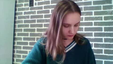 Snapshot of dolcezza_ chatting on April 2026 11:27:01 AM dolcezza_ online show from April 2026 11:27:01 AM