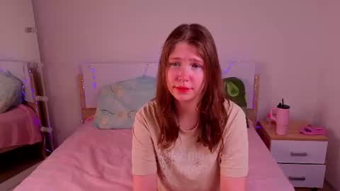 Snapshot of doll_ball chatting on June 2026 08:41:01 PM Ann online show from June 2026 08:41:01 PM