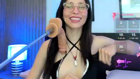 Bella  online show from July 2026 08:00:01 PM