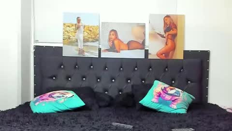 Snapshot of doll_celeste19 chatting on December 2024 08:58:01 PM C E L E S T E online show from December 2024 08:58:01 PM