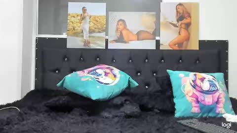 Snapshot of doll_celeste19 chatting on January 2025 05:03:01 AM C E L E S T E online show from January 2025 05:03:01 AM