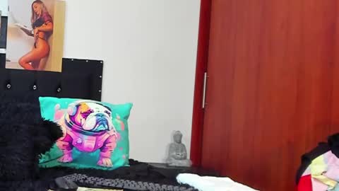 Snapshot of doll_celeste19 chatting on January 2025 03:23:01 AM C E L E S T E online show from January 2025 03:23:01 AM