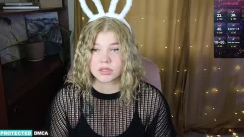 Chloe online show from January 2025 10:18:02 AM