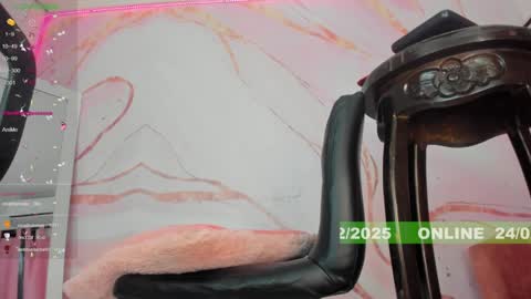 Snapshot of doll_danna chatting on February 2025 12:58:01 AM Luciana My online show from February 2025 12:58:01 AM