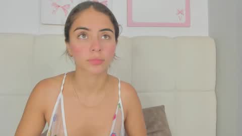 doll_meyleer22 online show from January 2026 12:21:01 PM