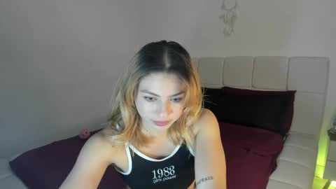 doll_oriana online show from April 2026 08:57:01 PM