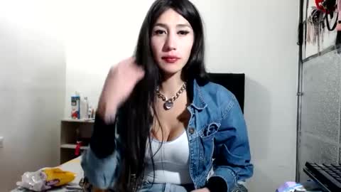 Snapshot of doll_sary chatting on February 2025 08:40:01 AM Catherine XXX online show from February 2025 08:40:01 AM