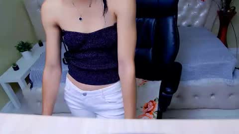 Snapshot of doll_stylish_ chatting on October 2025 07:45:02 PM dol online show from October 2025 07:45:02 PM