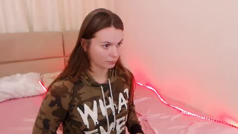 Jade online show from December 2024 11:30:01 PM