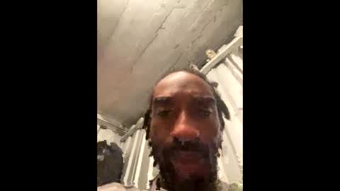 Snapshot of dollar_9xxx chatting on December 2024 02:12:02 AM DollArs 9xxDx online show from December 2024 02:12:02 AM